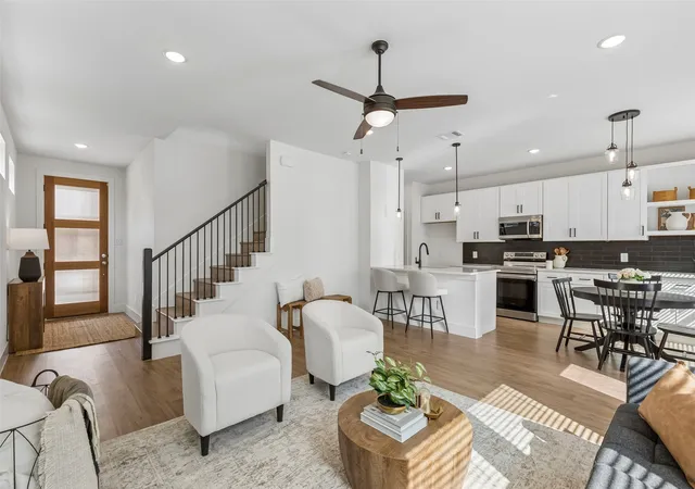 Photo 3 of Sale Pending at 7345 Bree Ct, Dallas, TX 75235 | MLS# 21364922 | Listing updated on 2026-09-25