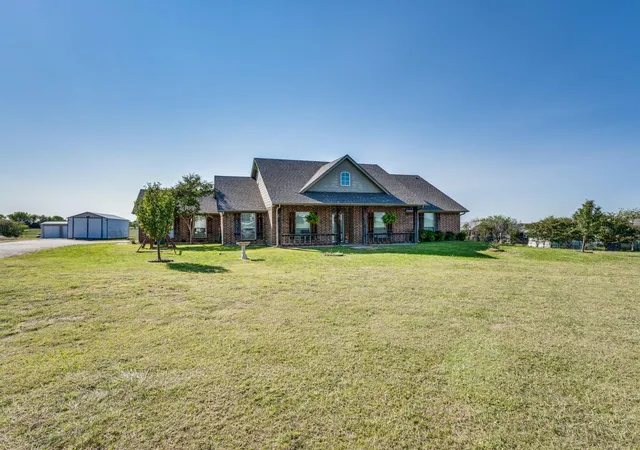 Photo 1 of Single family home for sale at 10257 Norrell Rd, Venus, TX 76084 | MLS# 21363419 | Listing updated on 2026-09-10