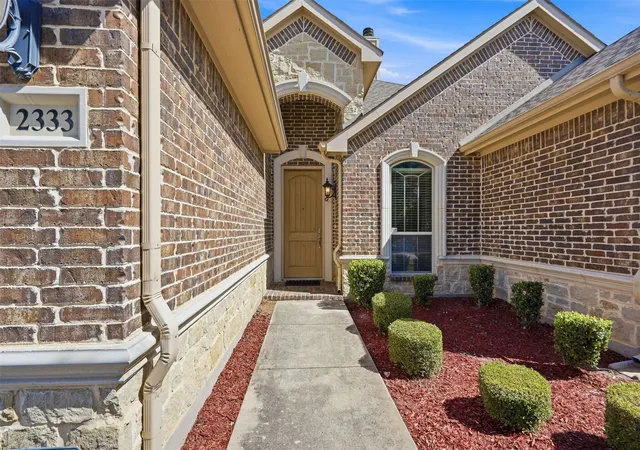 Photo 3 of Sale Pending at 2333 Los Olivos Ln, Fort Worth, TX 76131 | MLS# 21361245 | Listing updated on 2026-09-09