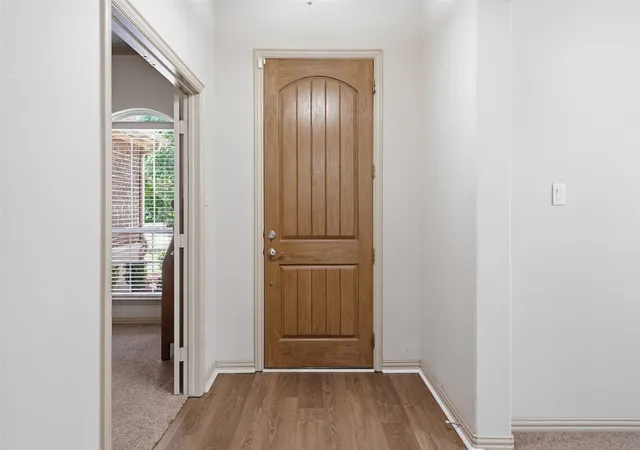 Photo 4 of Sale Pending at 2333 Los Olivos Ln, Fort Worth, TX 76131 | MLS# 21361245 | Listing updated on 2026-09-09