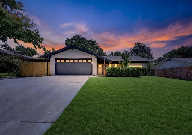 Photo 1 of Sale Pending at 6249 Winifred Dr, Fort Worth, TX 76133 | MLS# 21363865 | Listing updated on 2026-09-09