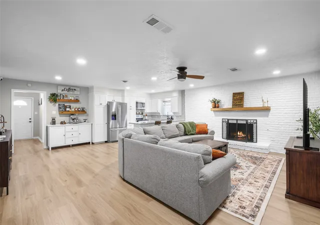 Single family home for sale at 213 Wilshire Dr, Euless, TX 76040 | MLS# 21363194