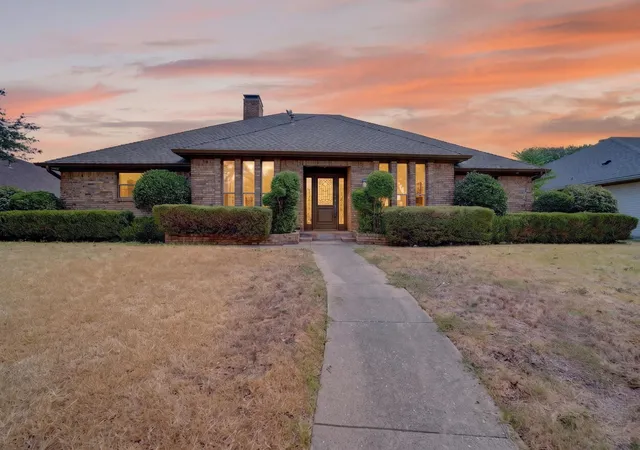 Photo 2 of Single family home for sale at 10130 Woodlake Dr, Dallas, TX 75243 | MLS# 21364829 | Listing updated on 2026-10-04