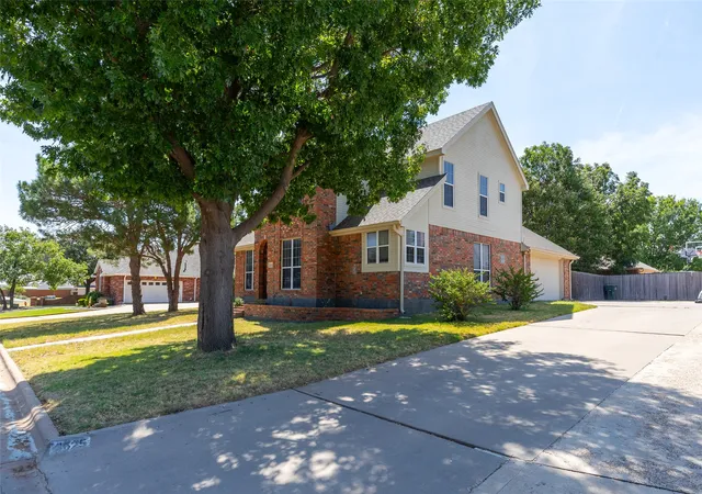 Photo 2 of Sale Pending at 3525 Riomar Ct, Abilene, TX 79606 | MLS# 21365142 | Listing updated on 2026-09-08
