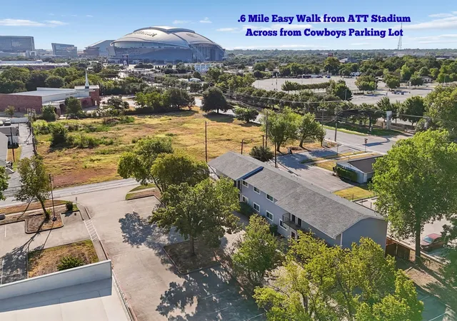 Photo 2 of Multi family home for sale at 1006 Thannisch Dr, Arlington, TX 76011 | MLS# 21340384 | Listing updated on 2026-09-11