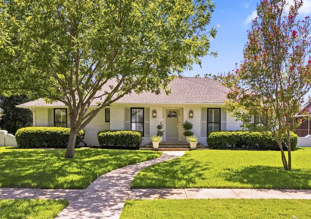 Photo 1 of Sale Pending at 1409 Navaho Trl, Richardson, TX 75080 | MLS# 21360310 | Listing updated on 2026-09-25
