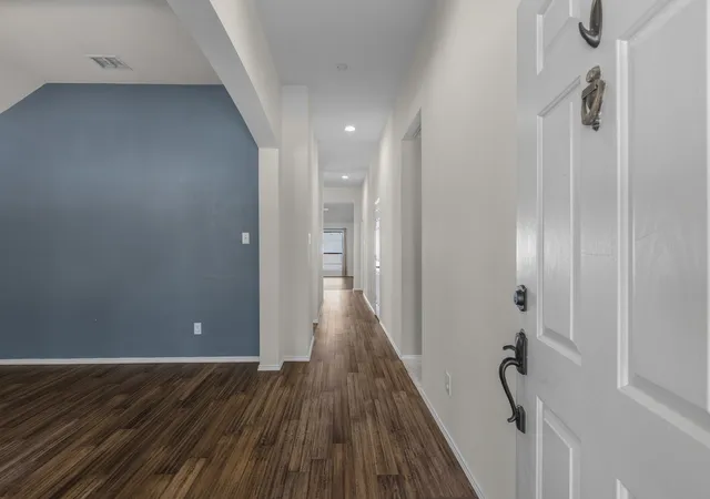 Photo 3 of Single family home for sale at 1408 Heather Brook Dr, Allen, TX 75002 | MLS# 21362764 | Listing updated on 2026-10-07