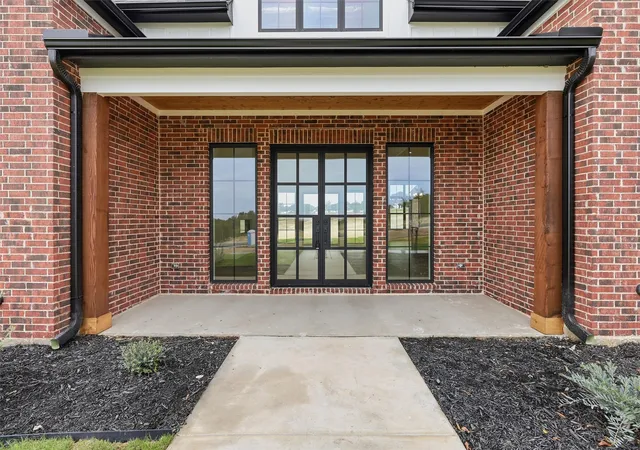 Photo 2 of Single family home for sale at 2069 Preserve Trail, Weatherford, TX 76087 | MLS# 21356518 | Listing updated on 2026-09-12