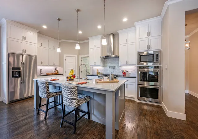 Photo 3 of Sale Pending at 4009 Brookdale Rd, Benbrook, TX 76116 | MLS# 21357612 | Listing updated on 2026-09-12