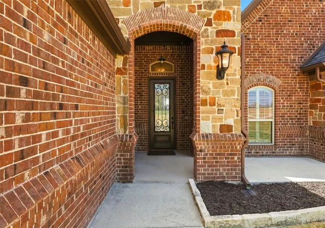 Photo 2 of Sale Pending at 420 Hartley Way Rd, Azle, TX 76020 | MLS# 21365200 | Listing updated on 2026-09-09