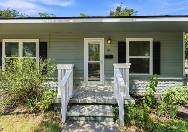 Photo 3 of Sale Pending at 110 S Marable St, West, TX 76691 | MLS# 21365100 | Listing updated on 2026-09-22