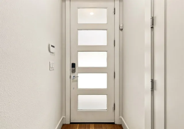 Photo 3 of Townhouse for sale at 2127 Clark St #APT 106, Dallas, TX 75204 | MLS# 21361859 | Listing updated on 2026-10-06