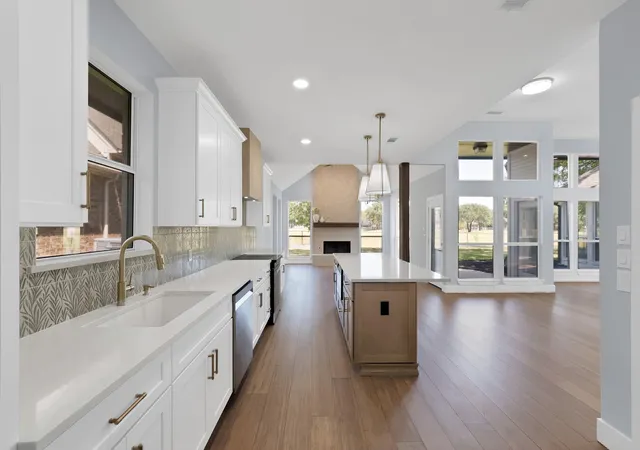 Photo 1 of Sale Pending at 10912 Promise Land Dr, Frisco, TX 75035 | MLS# 21362739 | Listing updated on 2026-09-13