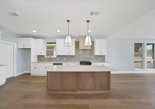 Photo 2 of Sale Pending at 10912 Promise Land Dr, Frisco, TX 75035 | MLS# 21362739 | Listing updated on 2026-09-13