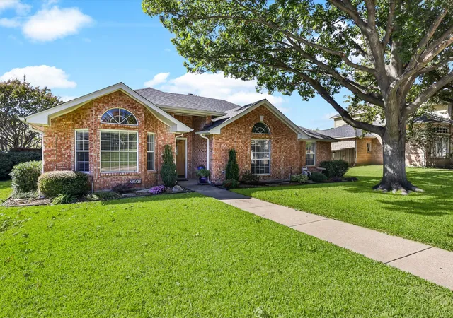 Photo 1 of Sale Pending at 2307 Bristol Dr, Carrollton, TX 75006 | MLS# 21365336 | Listing updated on 2026-09-29