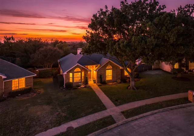 Photo 38 of Sale Pending at 2307 Bristol Dr, Carrollton, TX 75006 | MLS# 21365336 | Listing updated on 2026-09-29