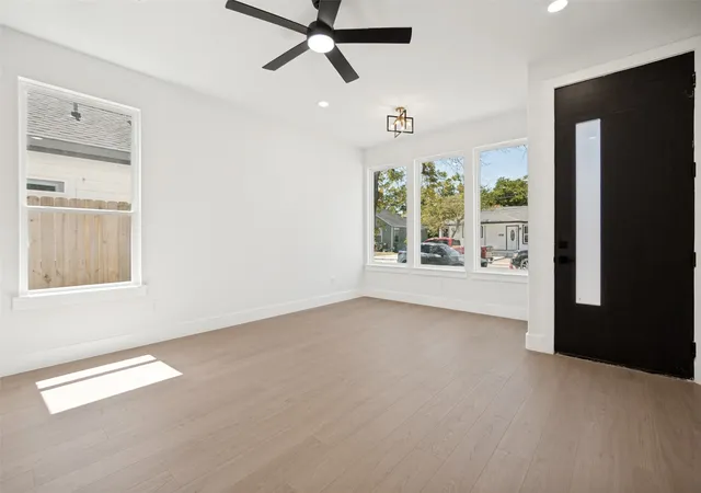 Photo 2 of Single family home for sale at 4000 Coolidge St, Dallas, TX 75215 | MLS# 21365401 | Listing updated on 2026-09-13