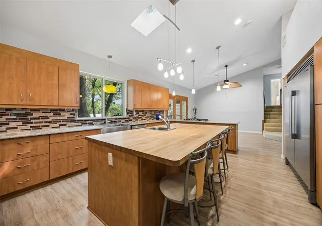 Photo 3 of Single family home for sale at 1012 Spanish Trl, Keller, TX 76262 | MLS# 21364429 | Listing updated on 2026-10-04