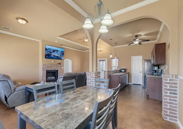 Photo 4 of Single family home for sale at 4018 Esman Ct, Abilene, TX 79606 | MLS# 21365475 | Listing updated on 2026-10-28