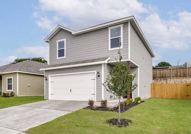 Photo 2 of Sale Pending at 6359 Racer Summit Dr, Dallas, TX 75241 | MLS# 21365550 | Listing updated on 2026-09-11