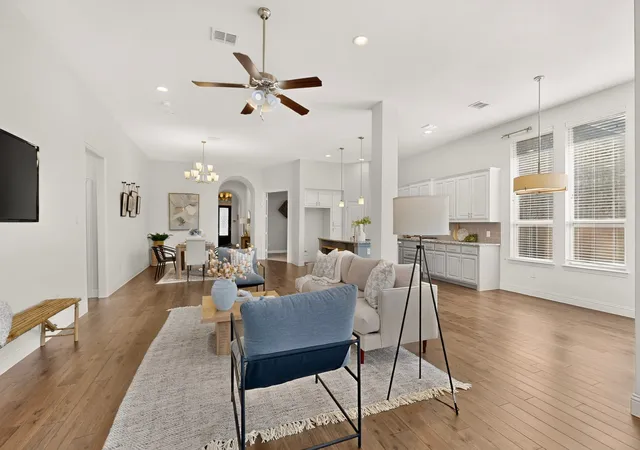 Photo 4 of Single family home for sale at 1433 Cherry Blossom Ln, Prosper, TX 75078 | MLS# 21365113 | Listing updated on 2026-09-28