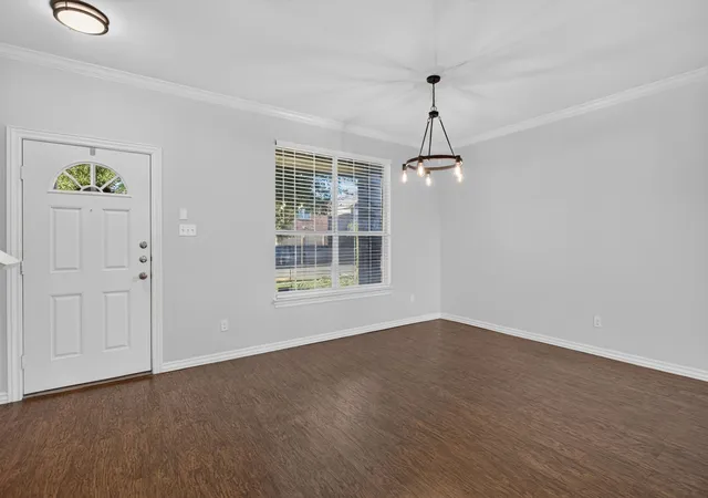 Photo 4 of Single family home for sale at 304 Turquoise Dr, Fort Worth, TX 76131 | MLS# 21364572 | Listing updated on 2026-10-07