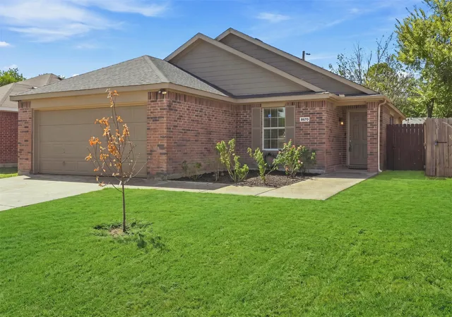 Photo 3 of Sale Pending at 8570 Bearden Ln, Dallas, TX 75227 | MLS# 21362444 | Listing updated on 2026-09-13