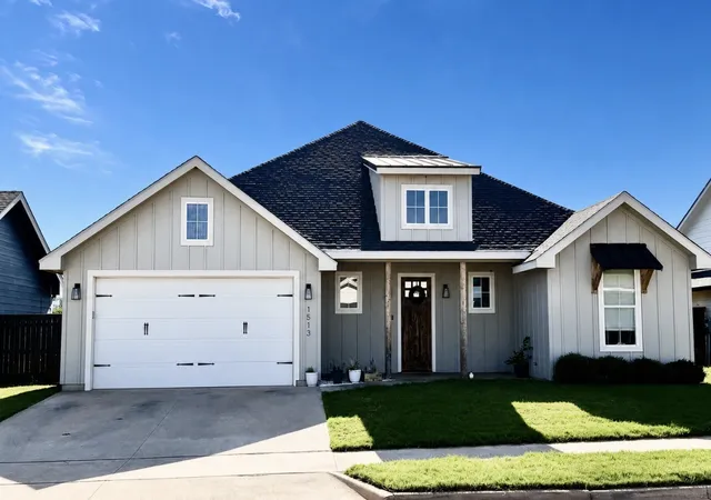 Photo 1 of Single family home for sale at 1513 Old Settlers Way, Buffalo Gap, TX 79508 | MLS# 21365418 | Listing updated on 2026-09-12