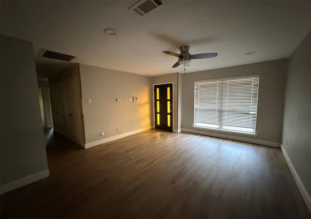 Photo 2 of Sale Pending at 441 Goldwood Dr, Dallas, TX 75232 | MLS# 21365286 | Listing updated on 2026-09-15