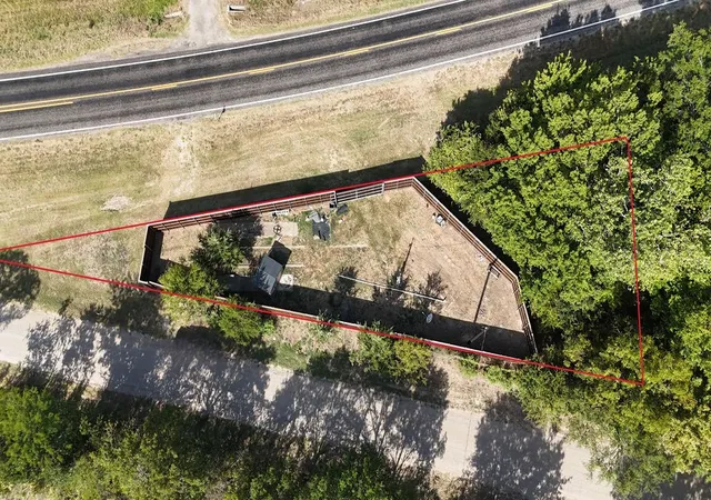 Photo 3 of Land for sale at 6405 Fm 36 S, Quinlan, TX 75474 | MLS# 21364487 | Listing updated on 2026-09-10