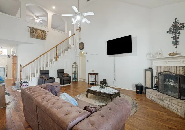 Photo 3 of Single family home for sale at 2213 Ranch Rd, Sachse, TX 75048 | MLS# 21361440 | Listing updated on 2026-09-13