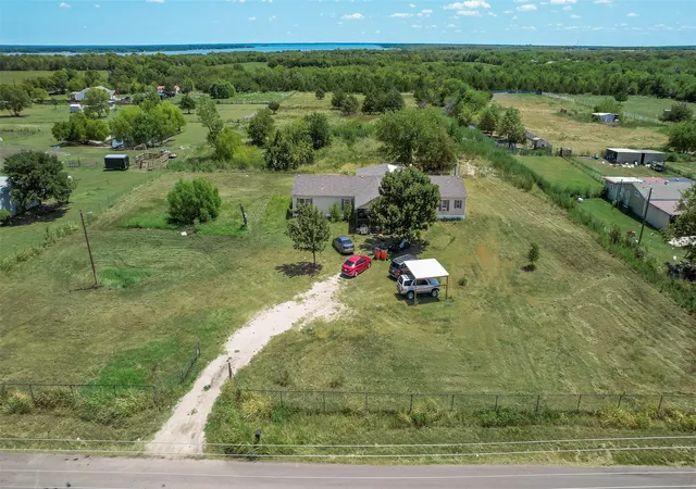 Photo 1 of Manufactured home for sale at 8910 County Road 3602, Quinlan, TX 75474 | MLS# 21365838 | Listing updated on 2026-09-14