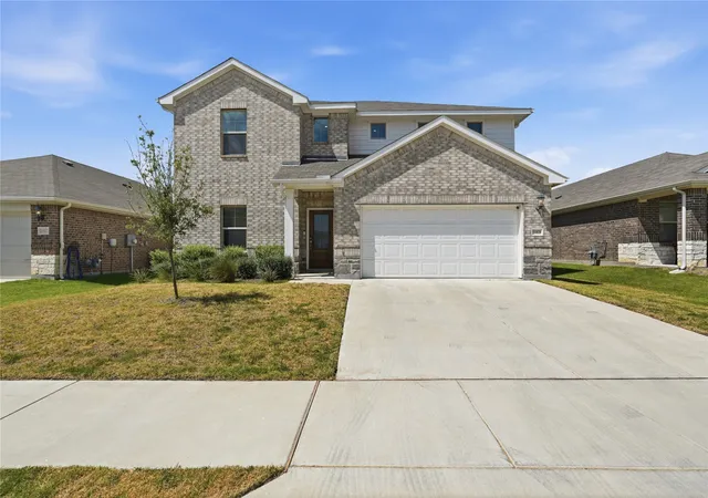 Photo 1 of Single family home for sale at 11028 Cacao Dr, Fort Worth, TX 76108 | MLS# 21365883 | Listing updated on 2026-09-14