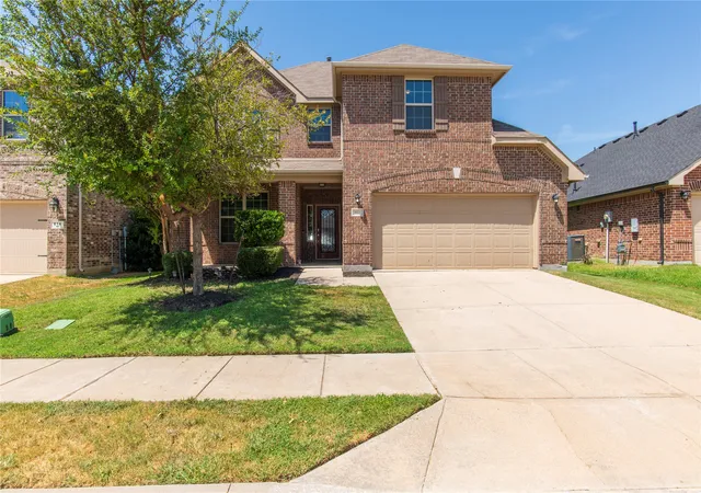 Photo 1 of Single family home for sale at 812 Goldenmist Dr, Little Elm, TX 75068 | MLS# 21349612 | Listing updated on 2026-09-15