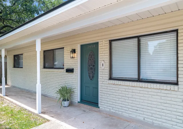 Photo 3 of Sale Pending at 3404 Palmdale Pl, Bossier City, LA 71112 | MLS# 21364178 | Listing updated on 2026-09-15