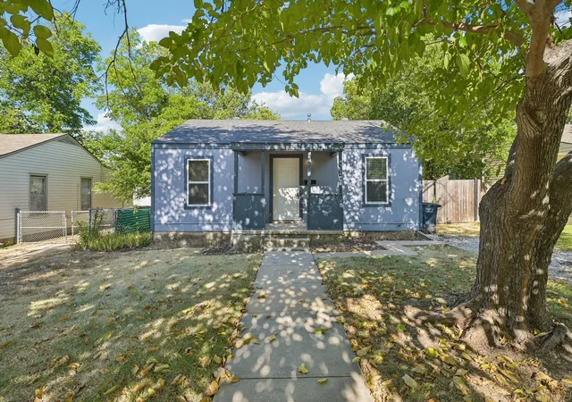 Photo 1 of Sale Pending at 5012 Pamela Dr, Fort Worth, TX 76116 | MLS# 21365912 | Listing updated on 2026-09-13