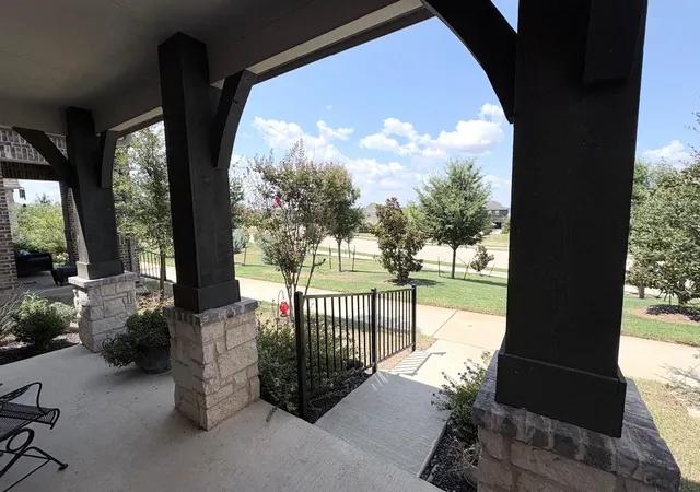 Photo 1 of Single family home for sale at 2645 Kings Canyon Mews, Corinth, TX 76210 | MLS# 21365923 | Listing updated on 2026-09-14