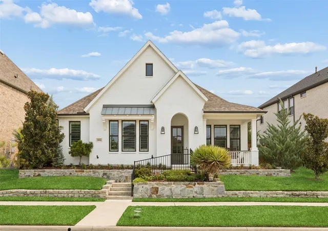 Photo 1 of Sale Pending at 15056 Wintergrass Rd, Frisco, TX 75035 | MLS# 21364193 | Listing updated on 2026-09-14
