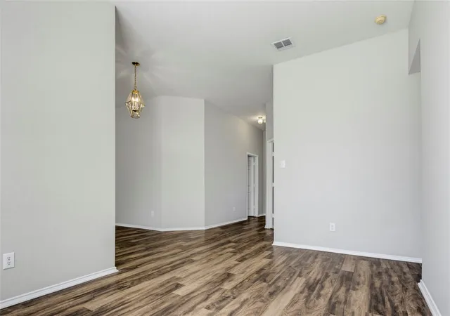 Photo 3 of Sale Pending at 3408 Loblolly Ln, Mc Kinney, TX 75070 | MLS# 21364646 | Listing updated on 2026-09-14