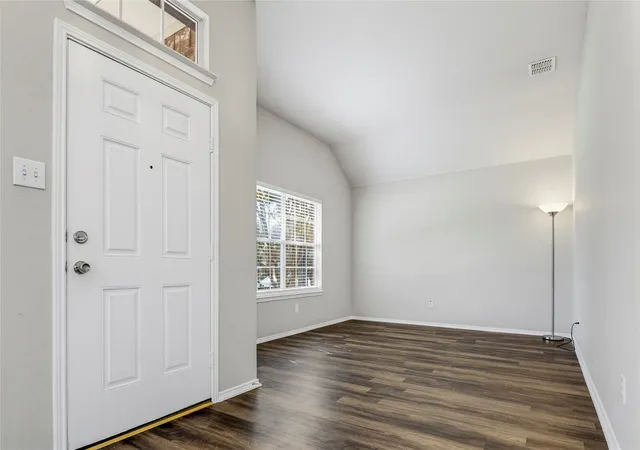 Photo 4 of Sale Pending at 3408 Loblolly Ln, Mc Kinney, TX 75070 | MLS# 21364646 | Listing updated on 2026-09-14