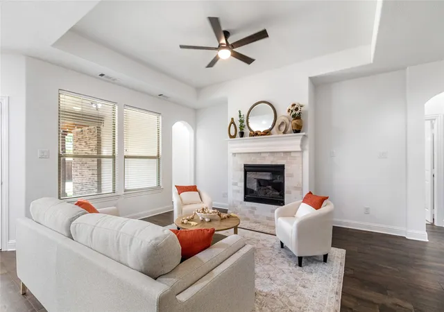 Photo 2 of Sale Pending at 269 Flower Ridge Dr, Fort Worth, TX 76108 | MLS# 21361807 | Listing updated on 2026-09-09