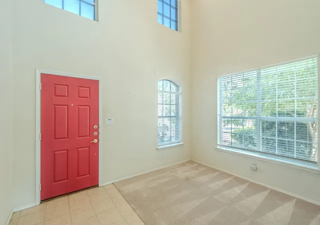 Photo 2 of Sale Pending at 3212 Ladera Dr, Bedford, TX 76021 | MLS# 21366141 | Listing updated on 2026-09-08