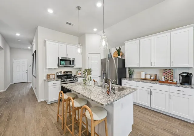 Photo 3 of Single family home for sale at 1048 Tarryhill Dr, Crowley, TX 76036 | MLS# 21366146 | Listing updated on 2026-09-13
