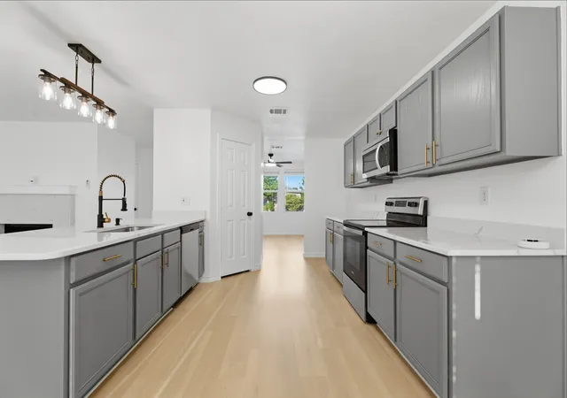 Photo 3 of Single family home for sale at 3473 Post Oak Dr, Rockwall, TX 75032 | MLS# 21366218 | Listing updated on 2026-09-08
