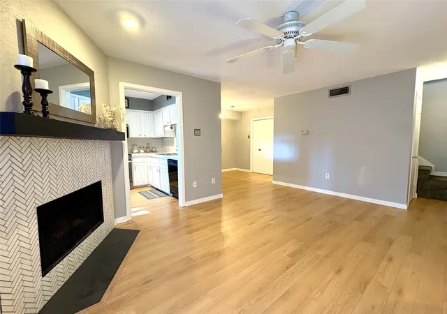 Photo 3 of Condo for sale at 891 Dublin Dr #2, Richardson, TX 75080 | MLS# 21365842 | Listing updated on 2026-09-13