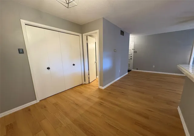 Listing Photo 5 - Condo for sale in building located at 891 Dublin Dr, Richardson, TX 75080 - Unit #2