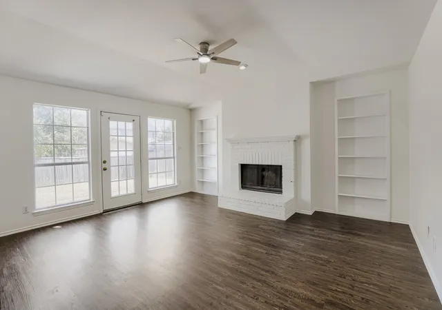 Photo 4 of Single family home for sale at 604 Andersonville Ln, Wylie, TX 75098 | MLS# 21362994 | Listing updated on 2026-09-07