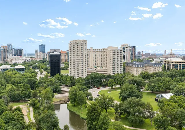 Photo 1 of Condo for sale at 3225 Turtle Creek Blvd #42, Dallas, TX 75219 | MLS# 21366339 | Listing updated on 2026-09-13
