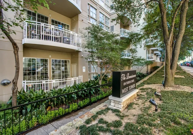 Photo 2 of Condo for sale at 3225 Turtle Creek Blvd #42, Dallas, TX 75219 | MLS# 21366339 | Listing updated on 2026-09-13