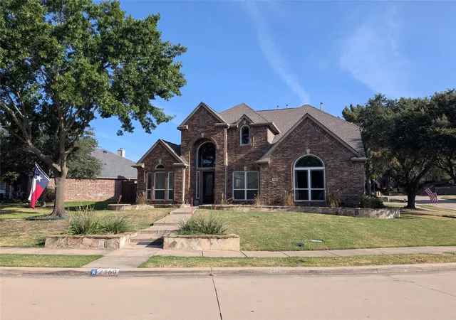 Photo 1 of Single family home for sale at 2360 Lake Forest Dr, Rockwall, TX 75087 | MLS# 21364632 | Listing updated on 2026-10-05
